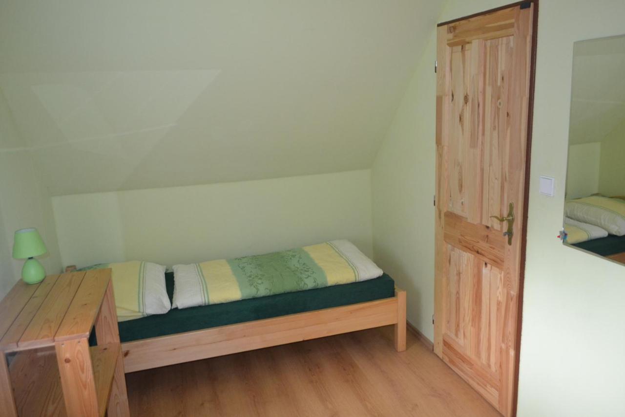Chaty Pod Knizeci, Trojanovice Esterno foto