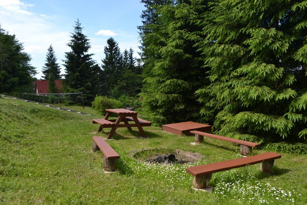 Chaty Pod Knizeci, Trojanovice Esterno foto