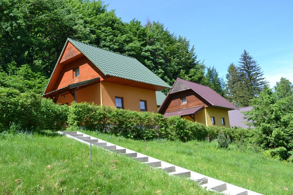 Chaty Pod Knizeci, Trojanovice Esterno foto