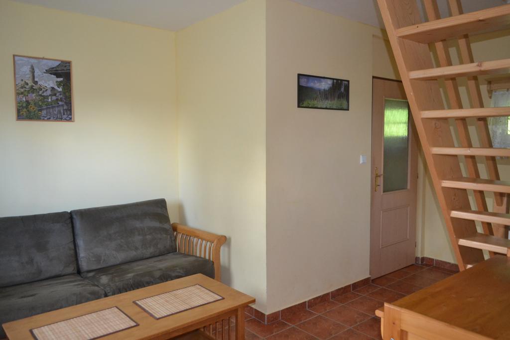 Chaty Pod Knizeci, Trojanovice Esterno foto