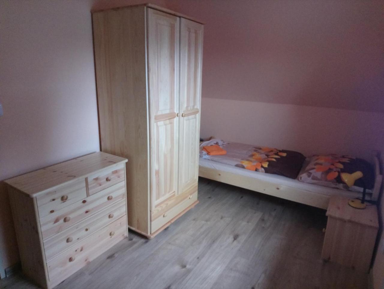 Chaty Pod Knizeci, Trojanovice Esterno foto