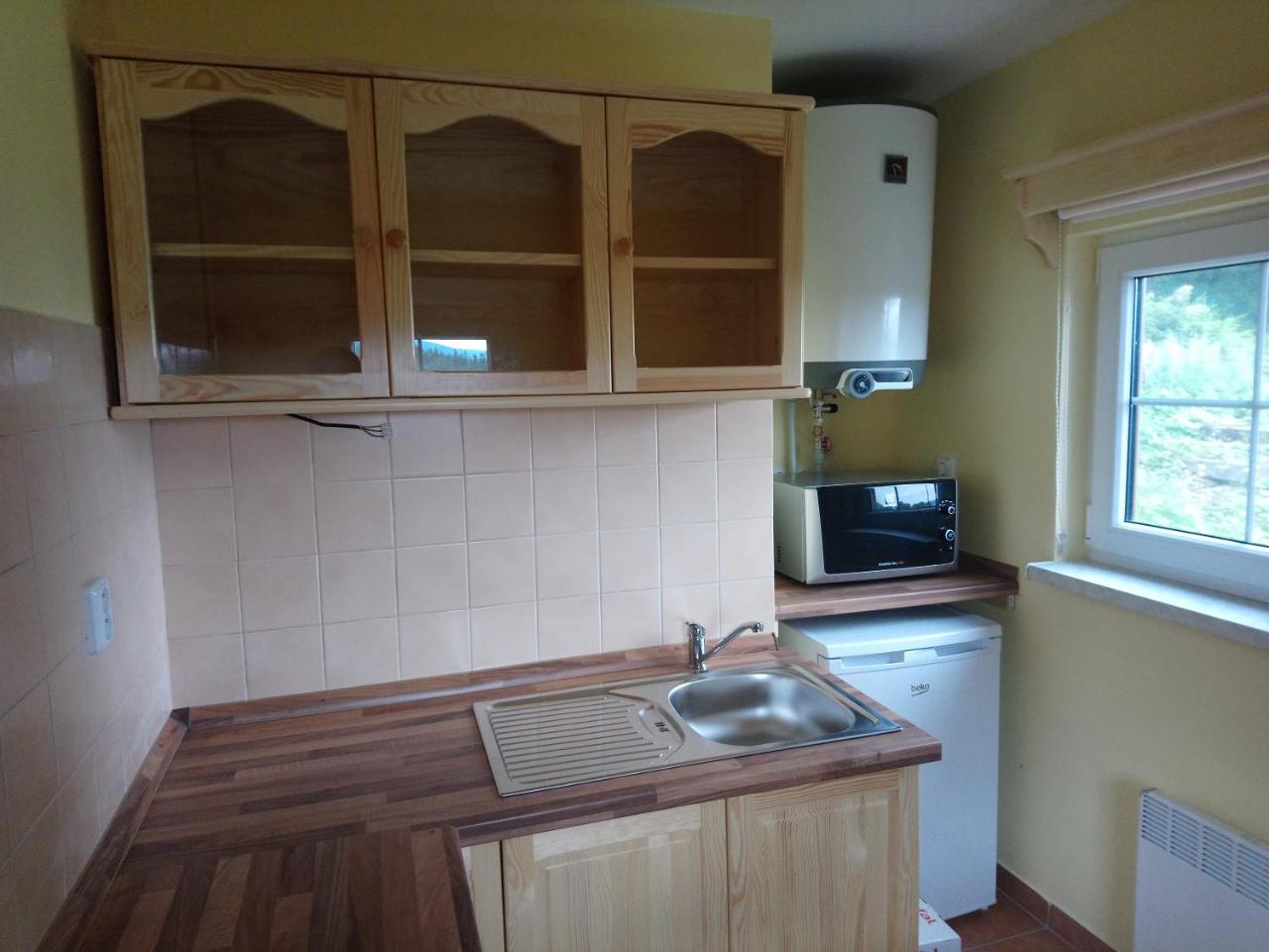 Chaty Pod Knizeci, Trojanovice Esterno foto